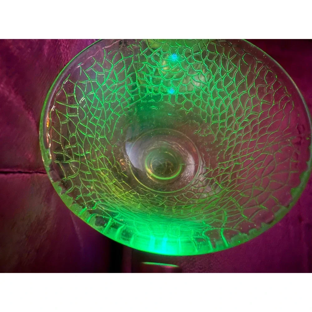 L.E. Smith By Cracky Canary Yellow Vaseline Uranium Glass Sherbet Cups Set of 2